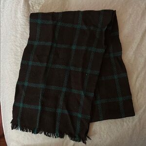 Black and Green Plaid Scarf